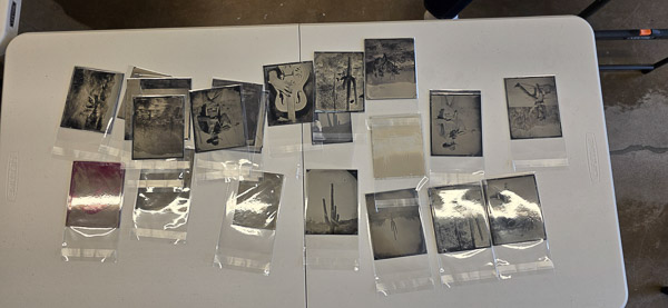 COMO - Plates from everyone